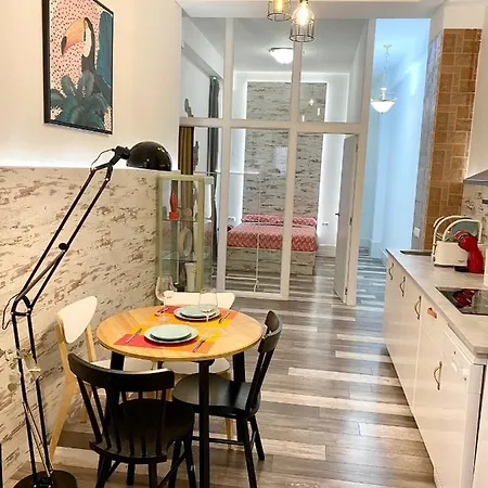 Jardin De San Fernando Apartment